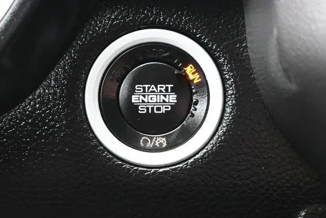 2019 Ram 1500 Big Horn/Lone Star Crew Cab 4x2 57 Box
