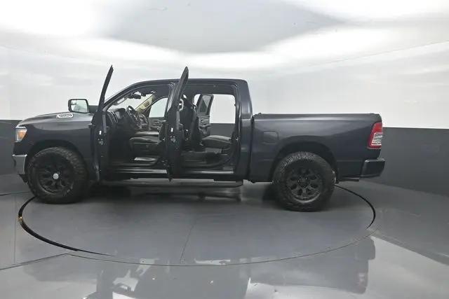 2019 Ram 1500 Big Horn/Lone Star Crew Cab 4x2 57 Box