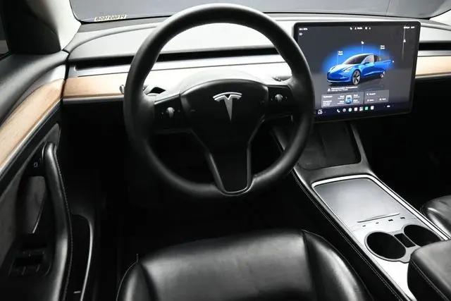 2023 Tesla Model 3 Rear-Wheel Drive