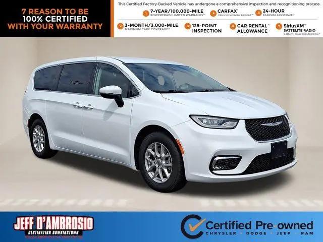 2023 Chrysler Pacifica Touring L for sale in Downingtown, PA