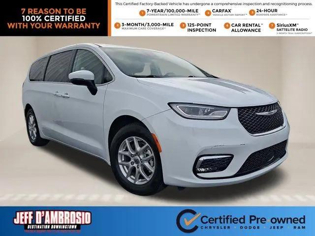 2023 Chrysler Pacifica Touring L for sale in Downingtown, PA