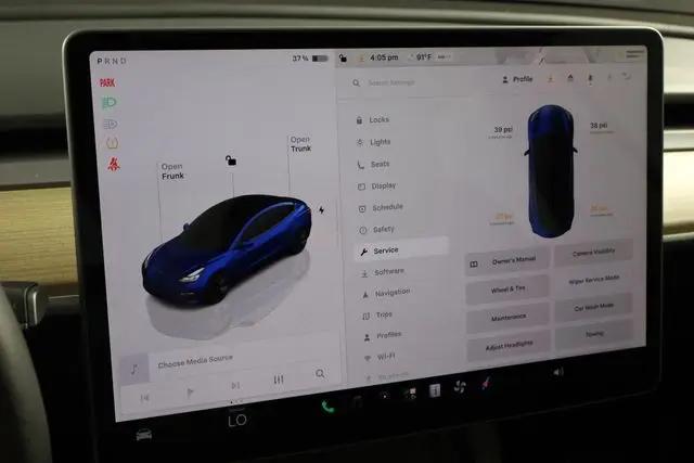 2023 Tesla Model 3 Rear-Wheel Drive
