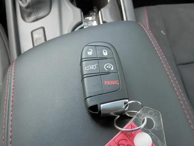 2026 Dodge Durango GT Plus AWD HEMI V8