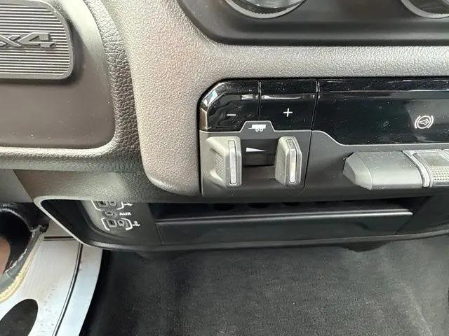 2024 Ram 2500 Big Horn Crew Cab 4x4 64 Box