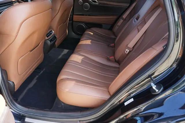 2022 Genesis G80 2.5T RWD