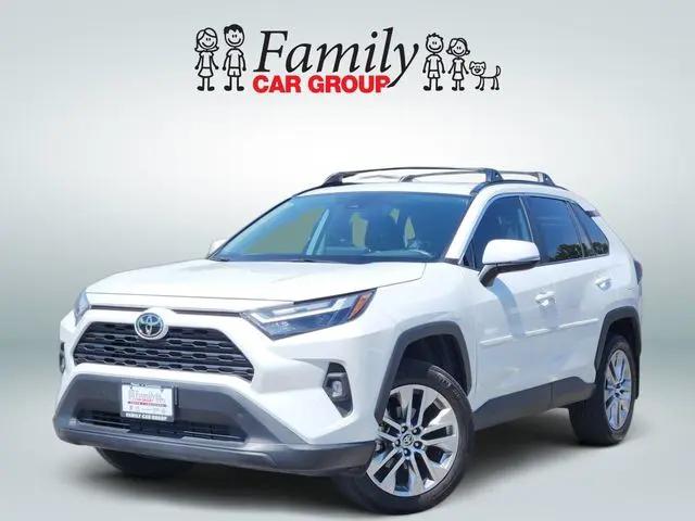 2025 Toyota RAV4 XLE Premium for sale in Arlington, TX