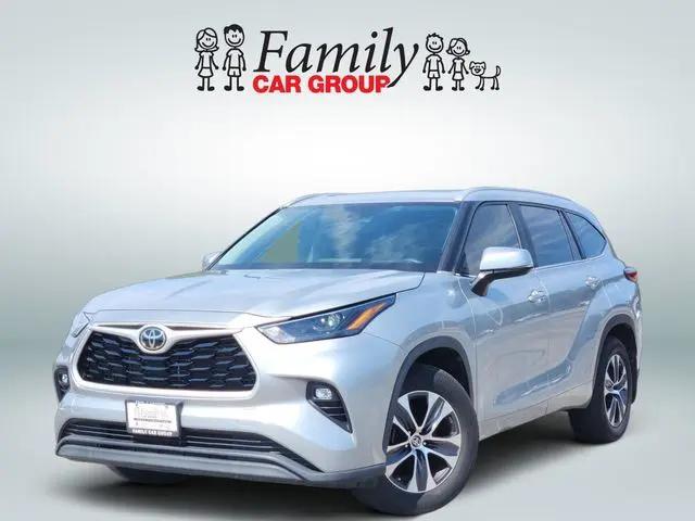 2023 Toyota Highlander XLE for sale in Arlington, TX