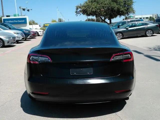2020 Tesla Model 3 Standard Range Rear-Wheel Drive