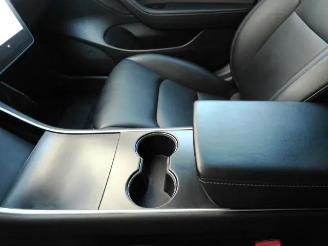 2020 Tesla Model 3 Standard Range Rear-Wheel Drive