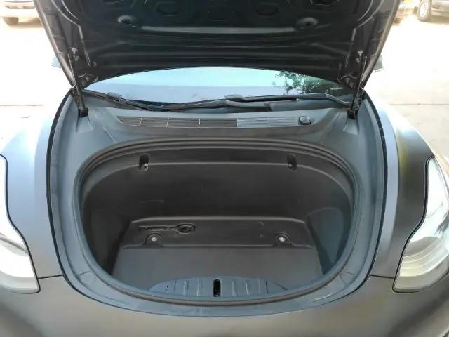 2020 Tesla Model 3 Standard Range Rear-Wheel Drive