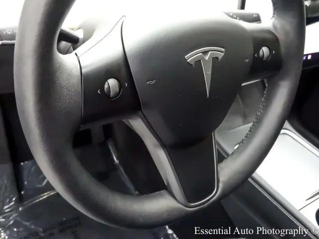2022 Tesla Model Y Performance Dual Motor All-Wheel Drive