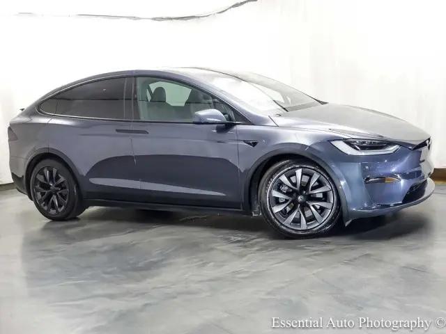 2023 Tesla Model X Standard Range