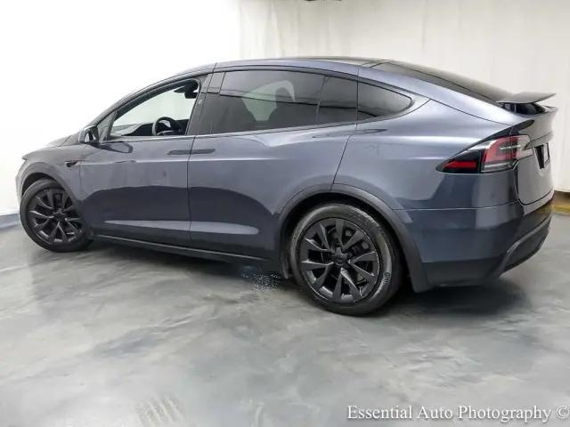 2023 Tesla Model X Standard Range