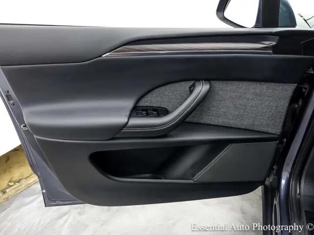 2023 Tesla Model X Standard Range