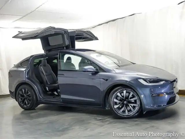 2023 Tesla Model X Standard Range