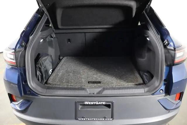 2023 Volkswagen ID.4 AWD Pro