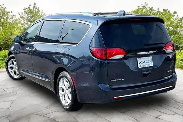 2020 Chrysler Pacifica Limited
