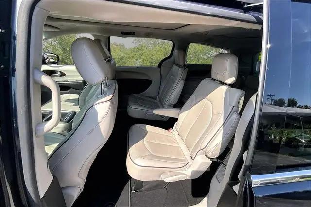 2020 Chrysler Pacifica Limited