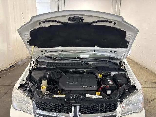 2011 Dodge Grand Caravan Crew