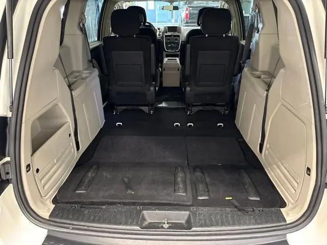 2011 Dodge Grand Caravan Crew