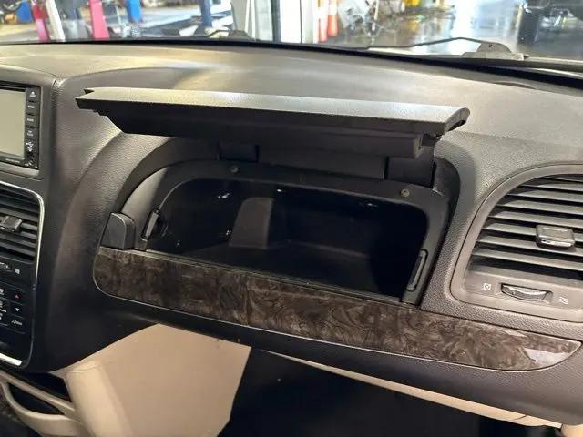 2011 Dodge Grand Caravan Crew
