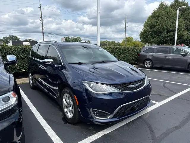2020 Chrysler Pacifica Limited for sale in Plymouth, MI