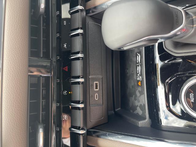 2026 GMC Canyon Denali, 4WD