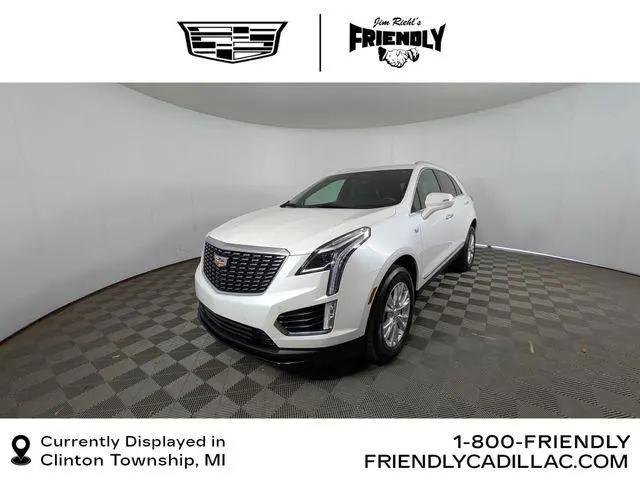 2024 Cadillac XT5 AWD Luxury for sale in CLINTON TOWNSHIP, MI