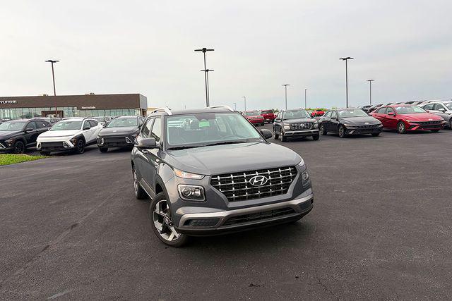 2026 Hyundai Venue SEL w/Two-Tone Roof for sale near CHILLICOTHE, OH