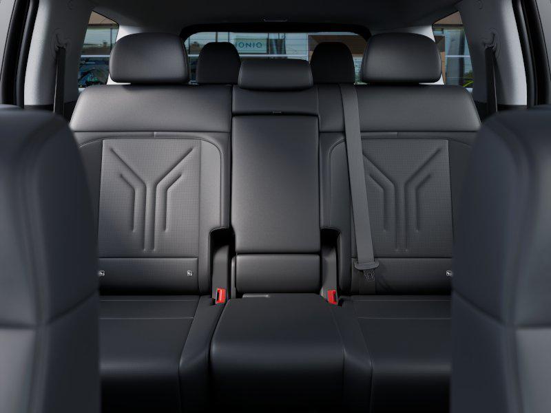 New 2027 Phantom Black HYUNDAI SEL FWD image 12