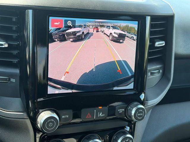 2027 RAM Ram 1500 RAM 1500 TRADESMAN CREW CAB 4X4 57 BOX 2027 RAM Ram 1500 RAM 1500 TRADESMAN CREW CAB 4X4 57 BOX