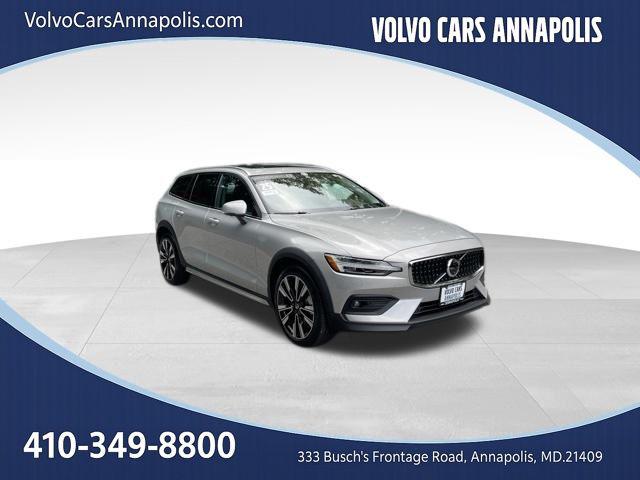 2025 Volvo V60 Cross Country Ultra, B5 AWD Gas (mild hybrid) for sale in Annapolis, MD
