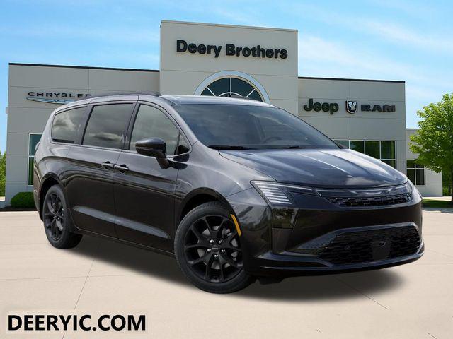 2027 Chrysler Pacifica PACIFICA LIMITED