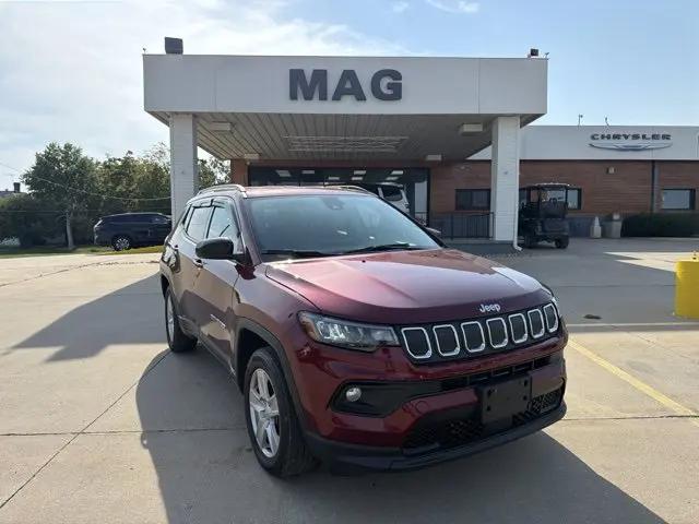 2022 Jeep Compass Latitude 4x4 for sale in Chillicothe, MO