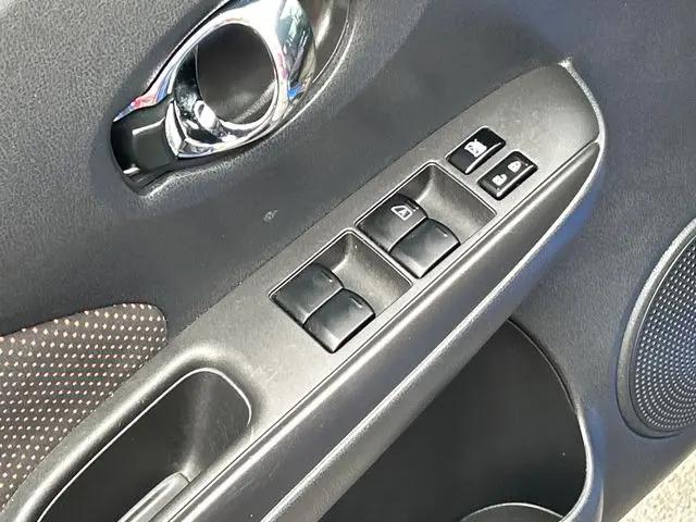 2015 Nissan Versa Note SR