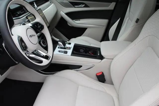 2026 Jaguar F-PACE R-Dynamic S P250 AWD Automatic