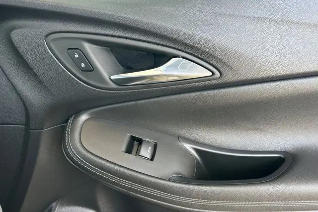 2025 Buick Encore GX Preferred FWD