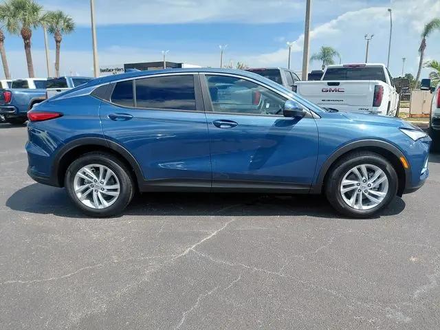 2026 Buick NV Preferred FWD