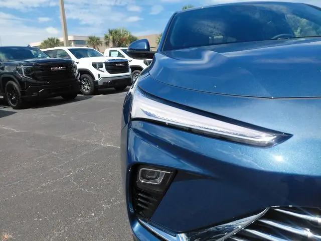2026 Buick NV Preferred FWD
