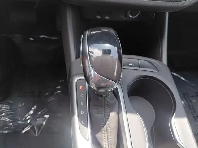 2026 Buick NV Preferred FWD