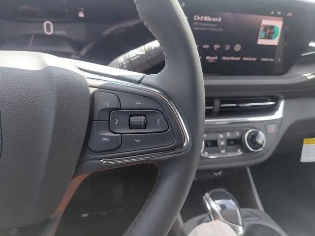 2026 Buick NV Preferred FWD