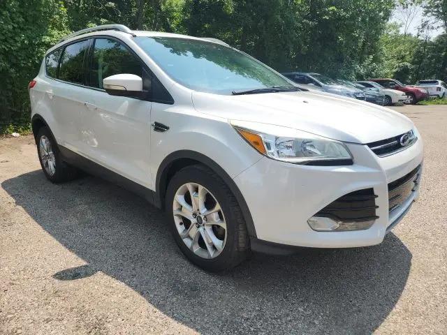 2015 Ford Escape Titanium for sale in Roslyn, PA