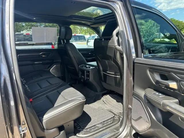 2019 Ram 1500 Limited Crew Cab 4x4 57 Box