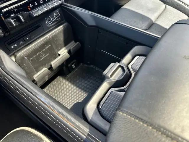 2019 Ram 1500 Limited Crew Cab 4x4 57 Box