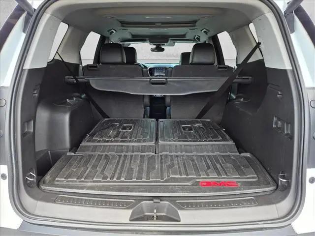 2021 GMC Acadia AWD AT4