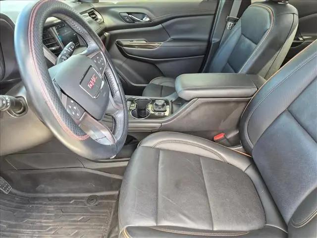 2021 GMC Acadia AWD AT4