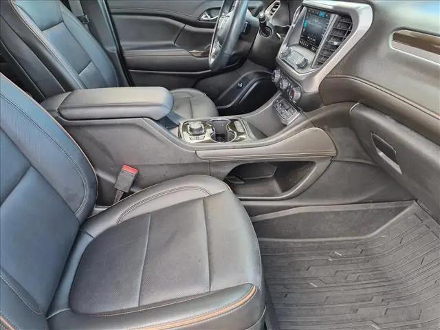 2021 GMC Acadia AWD AT4