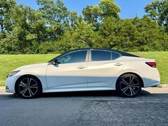 2023 Nissan Sentra SR Xtronic CVT