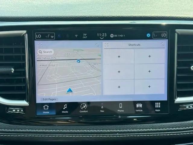 2024 Chrysler Pacifica Hybrid Select