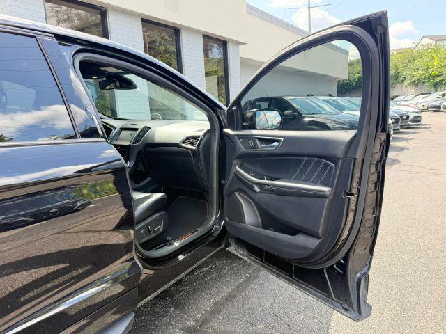 2019 Ford Edge ST